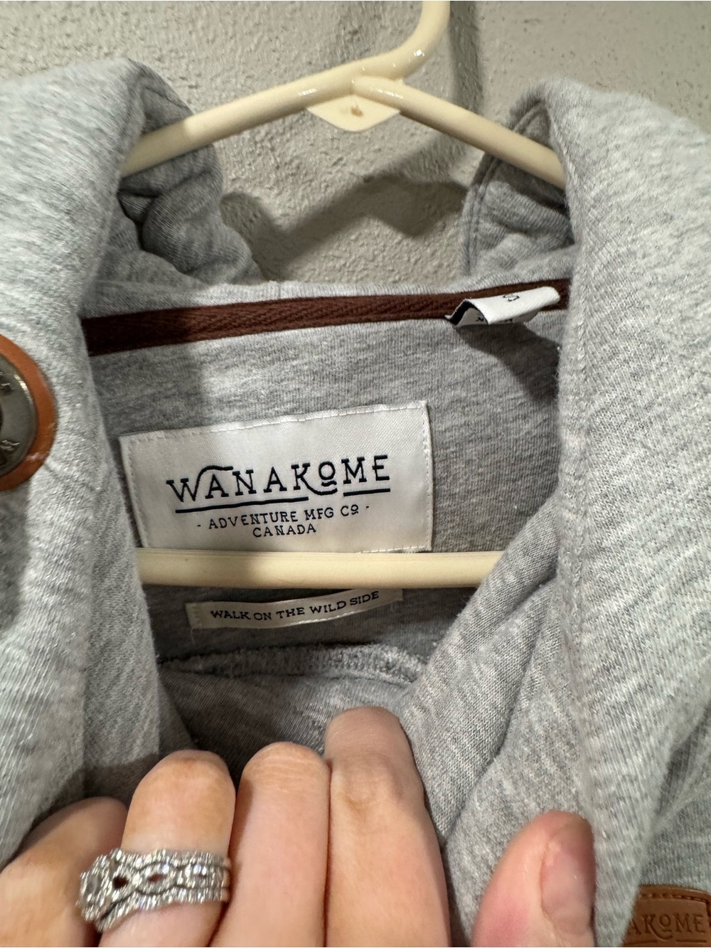 Wanakome Reyene Hooded Sweatshirt - Picture 4 of 8
